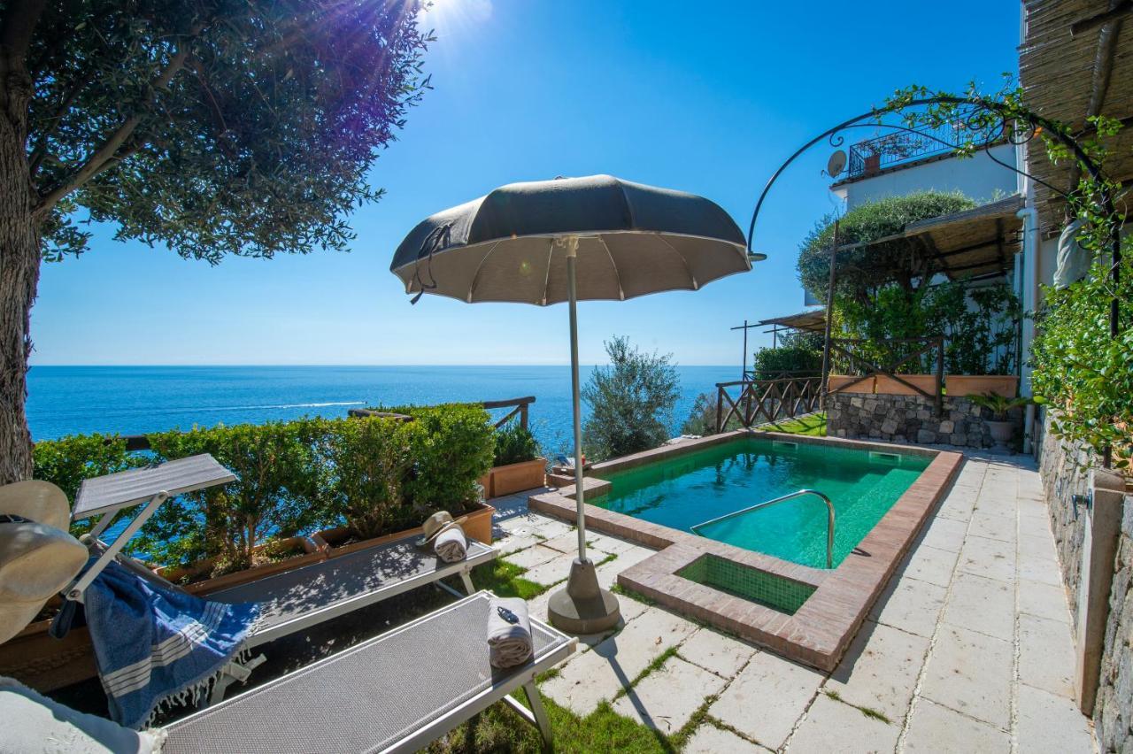 Bed and Breakfast La Maurella Праяно Экстерьер фото