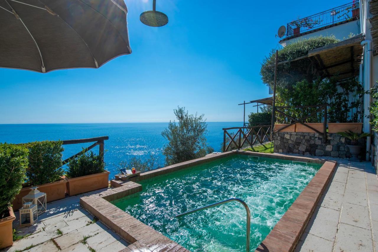 Bed and Breakfast La Maurella Праяно Экстерьер фото
