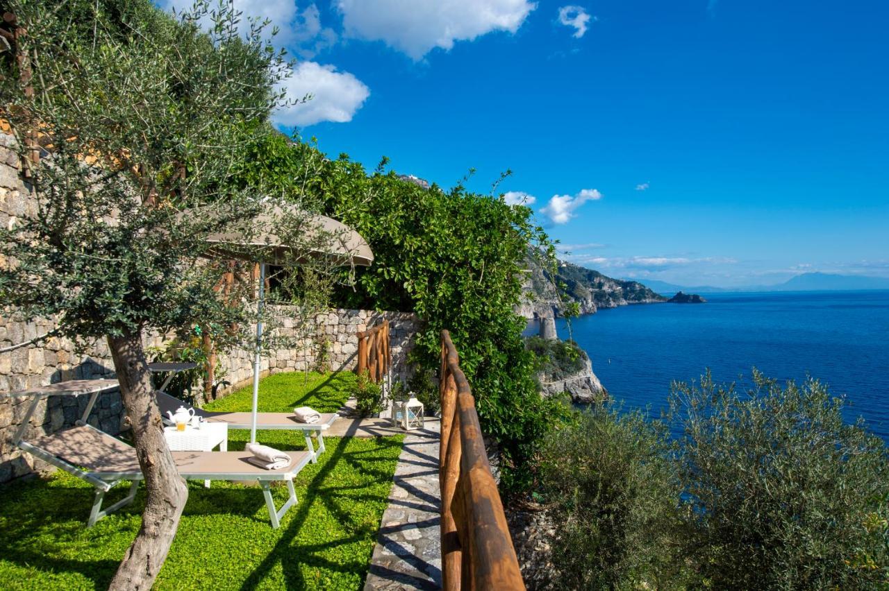 Bed and Breakfast La Maurella Праяно Экстерьер фото
